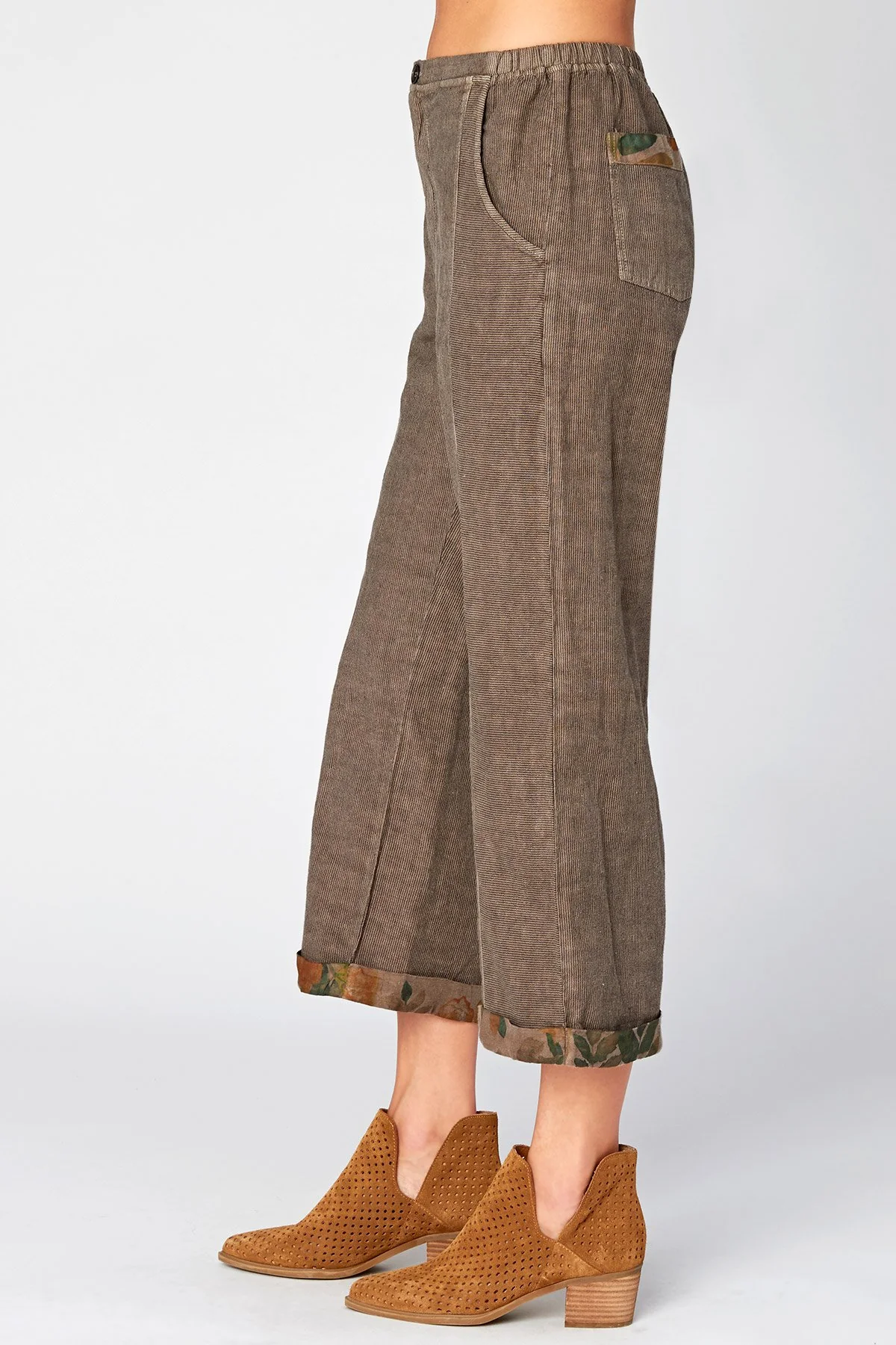 The Field Crop - Ysmruns