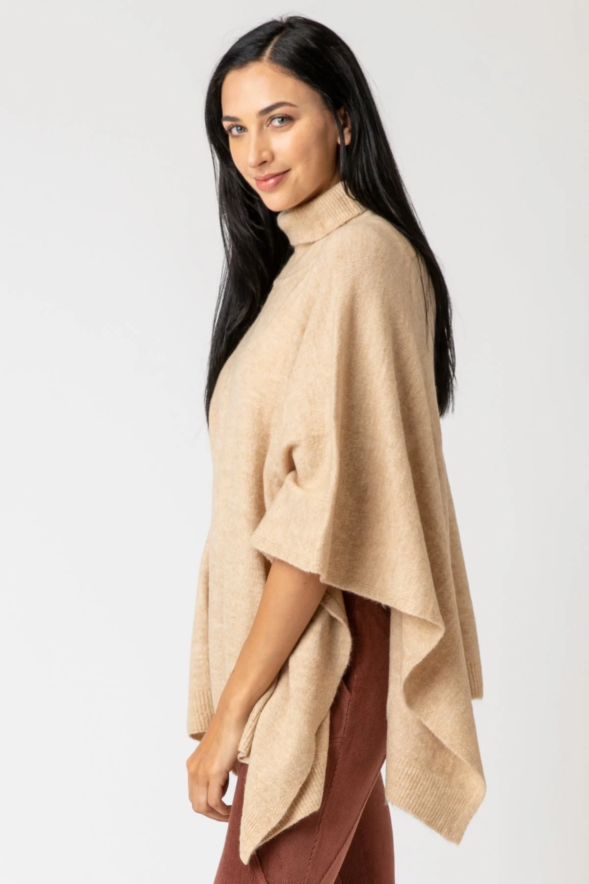 Cartwright Poncho - Ysmruns
