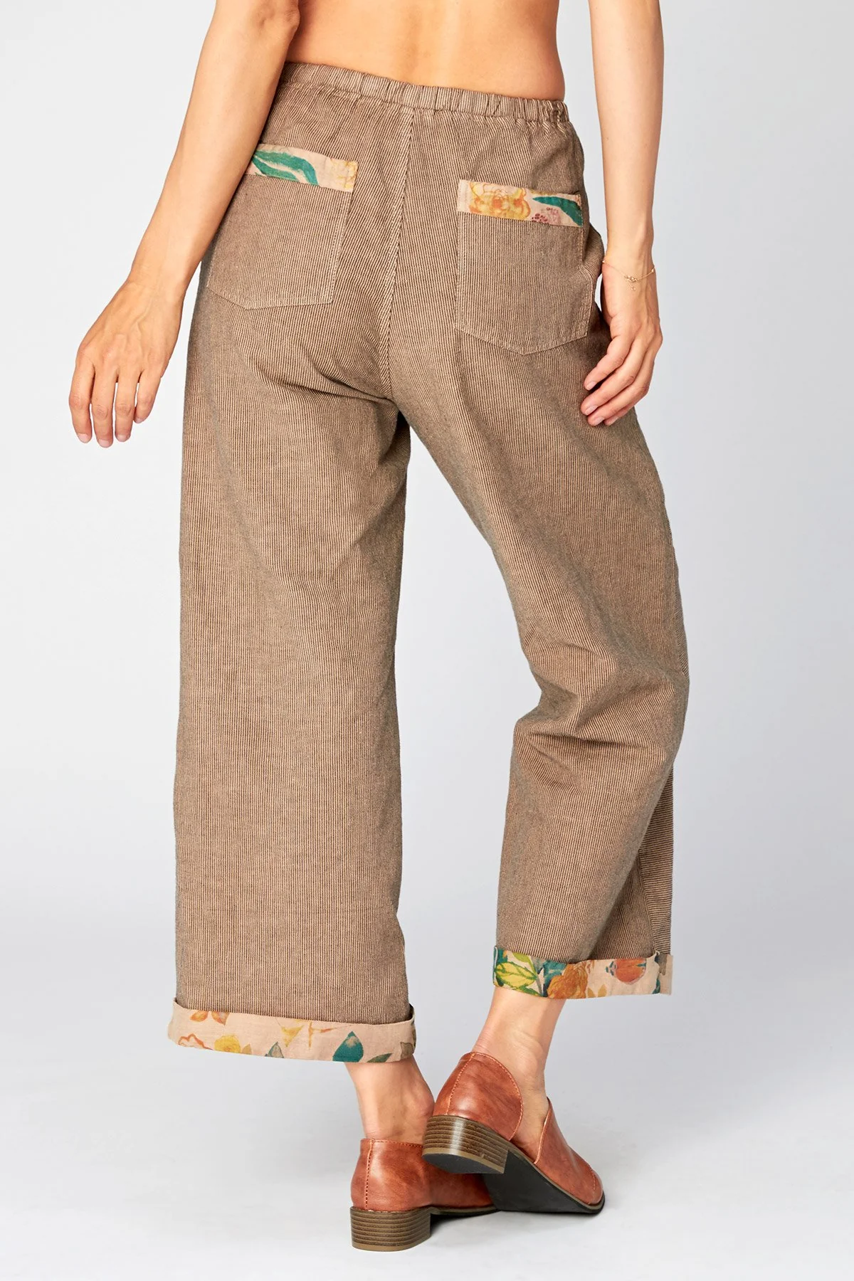 The Field Crop - Ysmruns