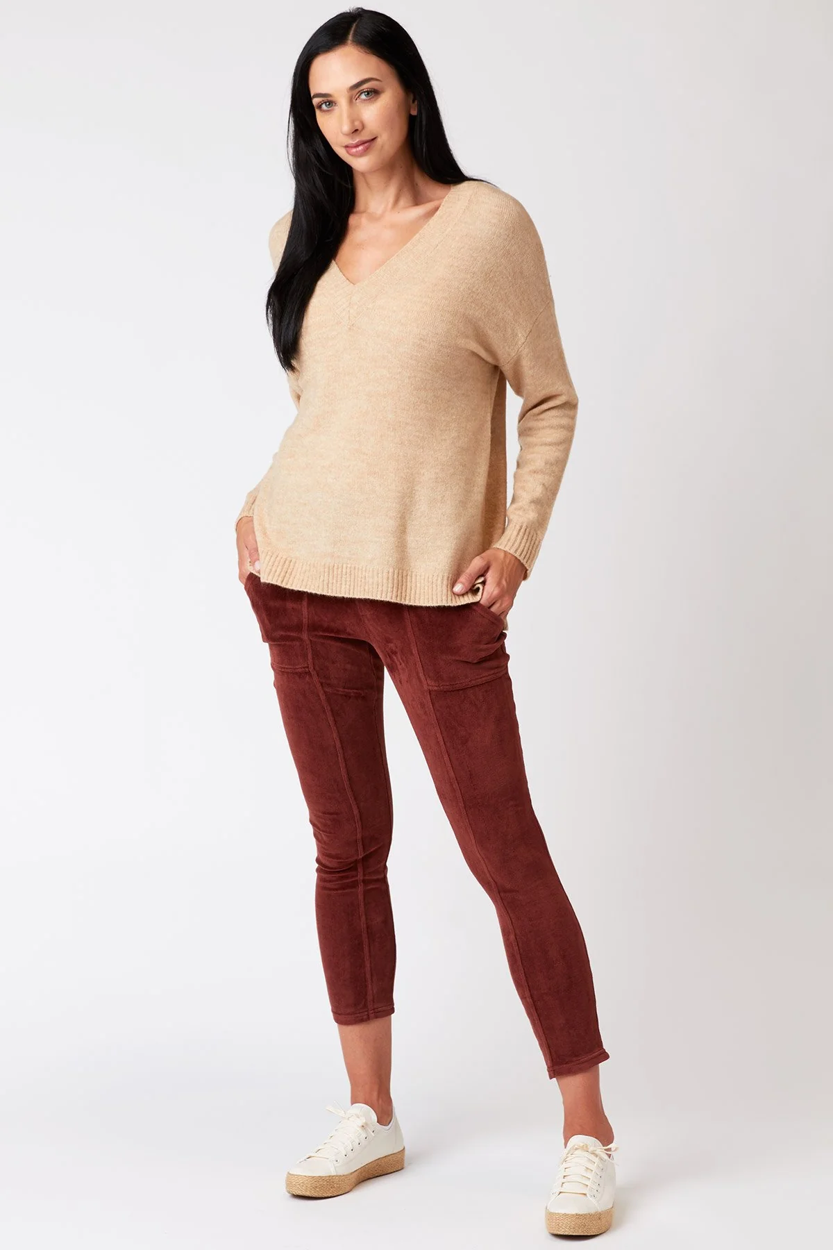 Zoya V-Neck Sweater - Ysmruns