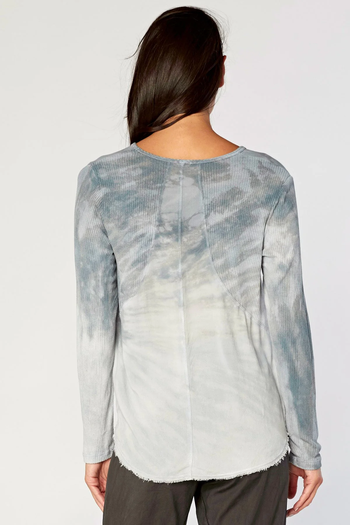 Embody Top - Ysmruns