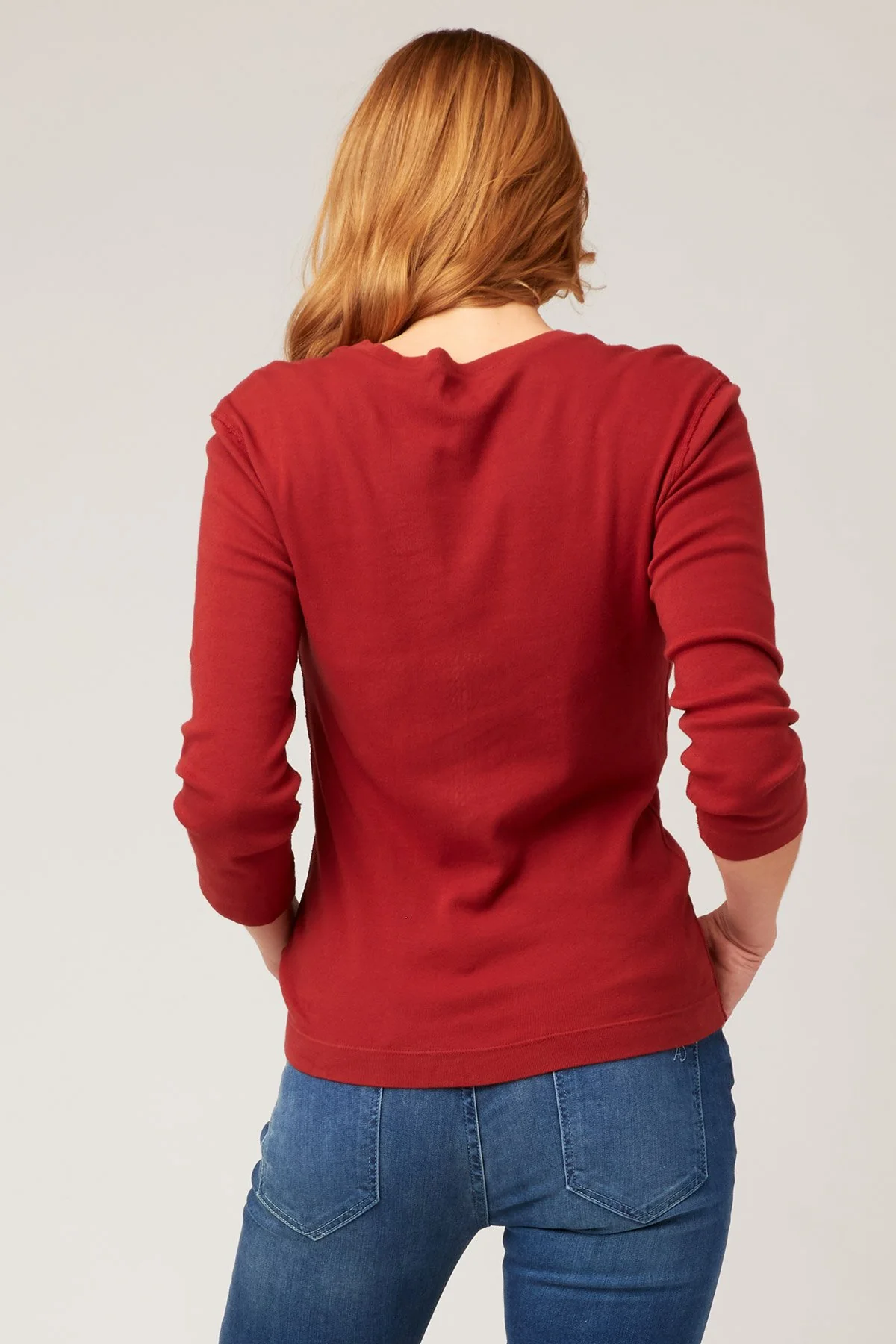 Ioda V-Neck Tee - Ysmruns