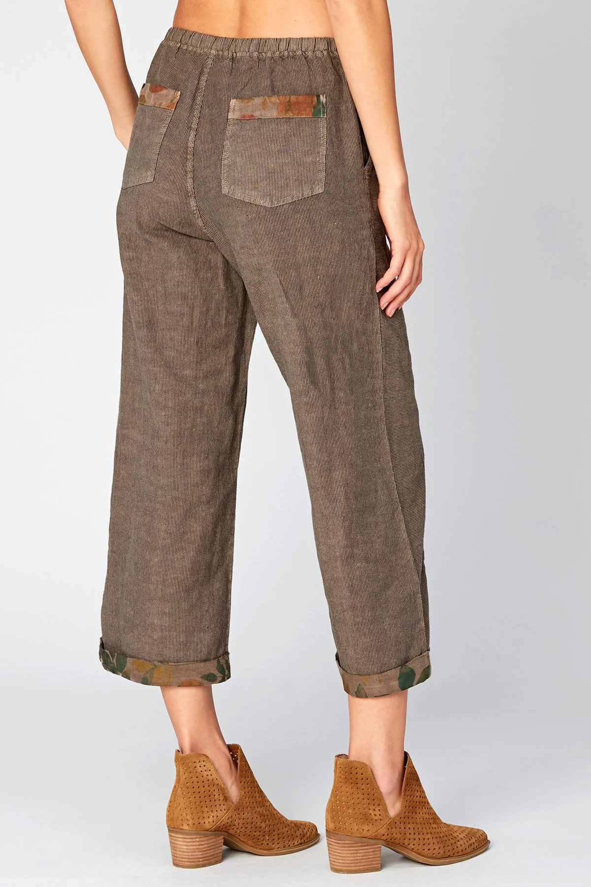 The Field Crop - Ysmruns