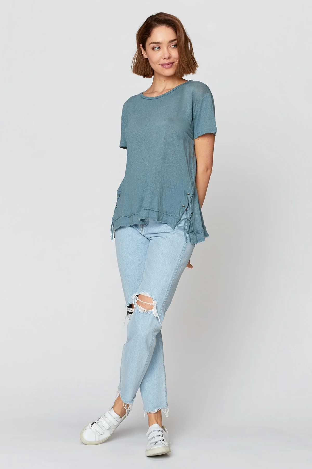 Valkie Lace-Up Tee - Ysmruns