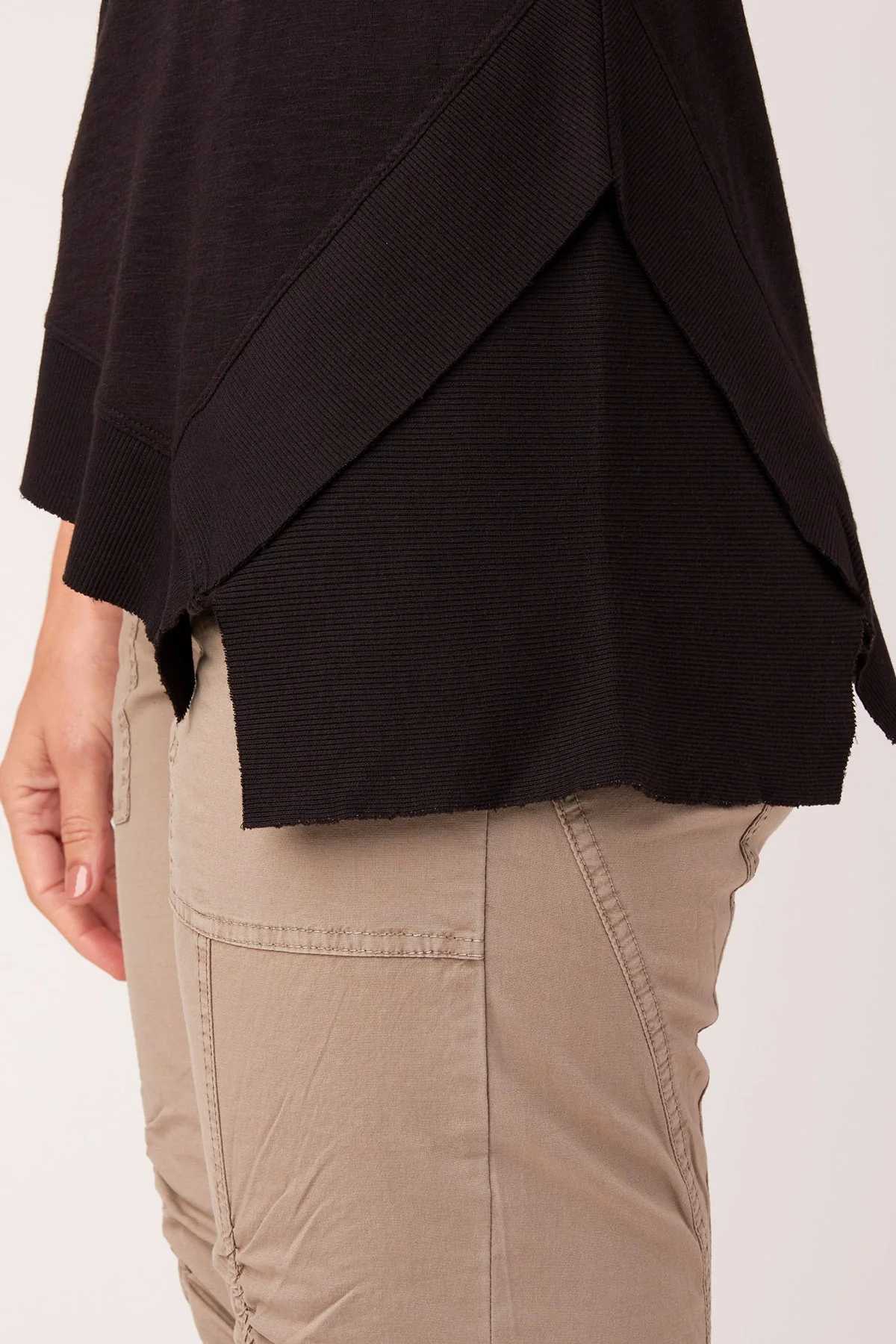 Lettie Tee - Ysmruns